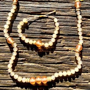 Beautiful Peach and Cream Glass Necklace bracelet set